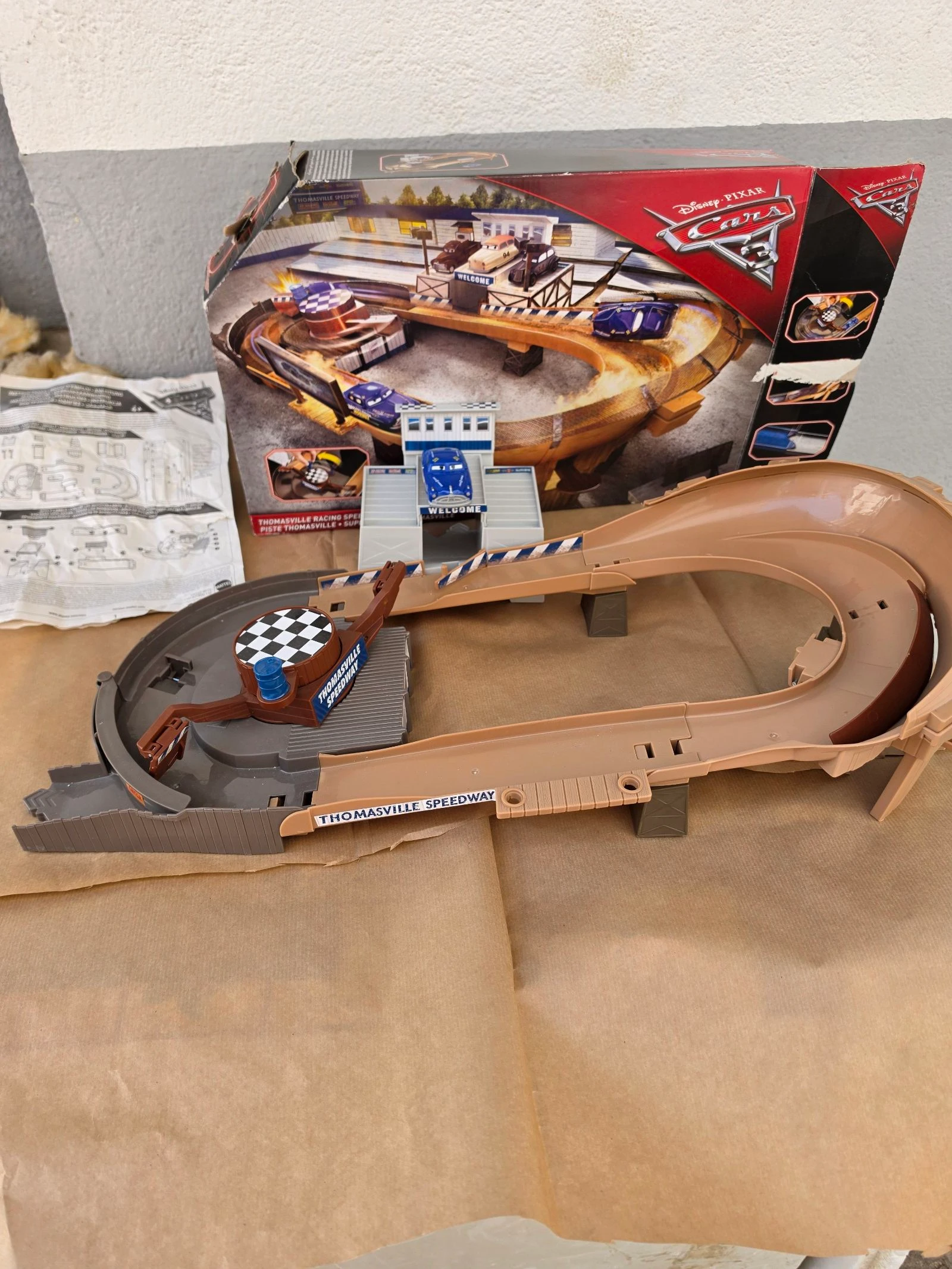 Circuito Cars Thomasville Disney Pixar